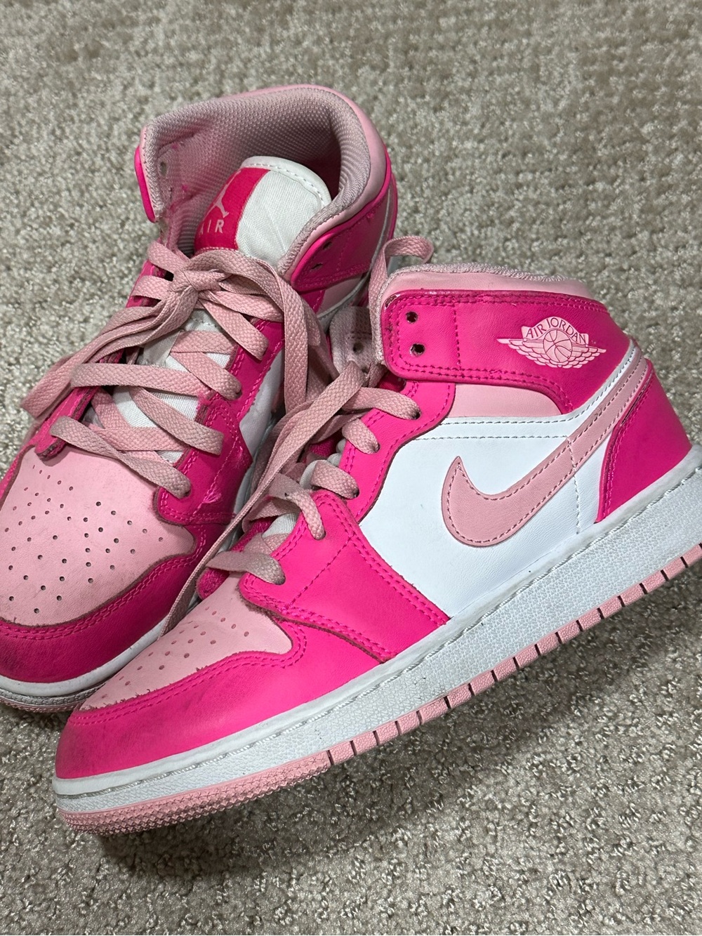 Nike Air Jordan 1 Mid White Fierce Pink - Picture 5 of 16